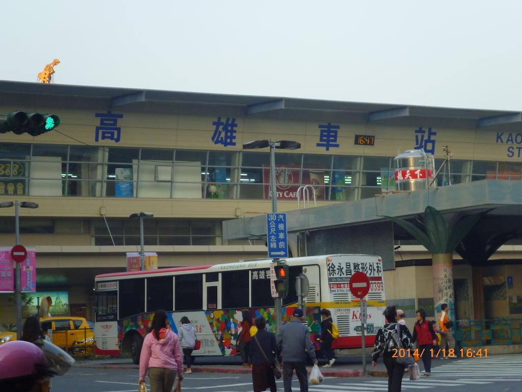 Sunwise Hotel Kaohsiung Exterior photo