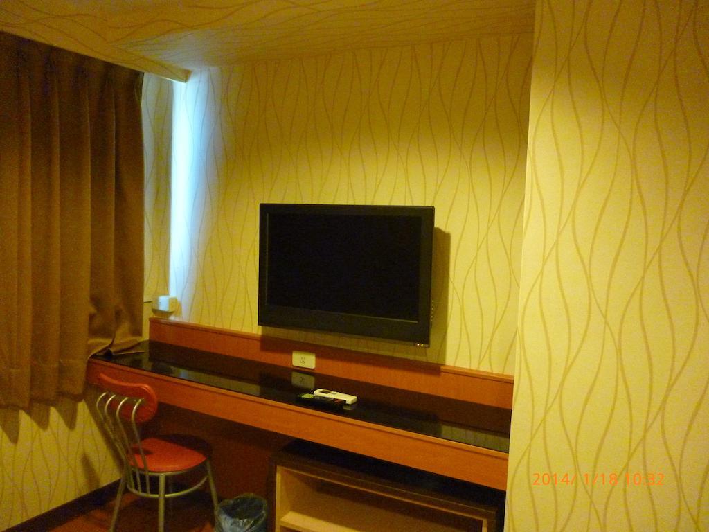 Sunwise Hotel Kaohsiung Exterior photo