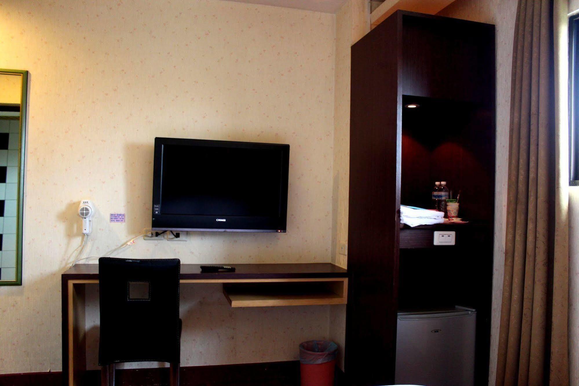 Sunwise Hotel Kaohsiung Exterior photo